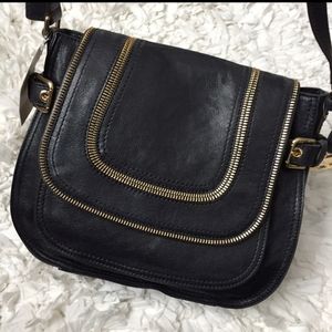 Brand new Michael Kors Naomi Navy crossbody. NWOT.